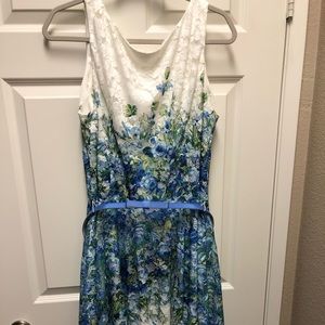 Floral Lace Midi Dress